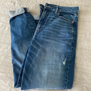 American Eagle High-Waisted Jeans